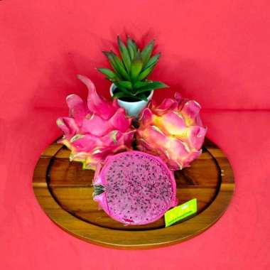 Buah naga merah,buah naga fresh, buah naga