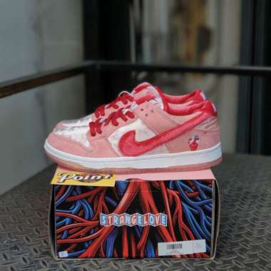 nike sb dunk pink