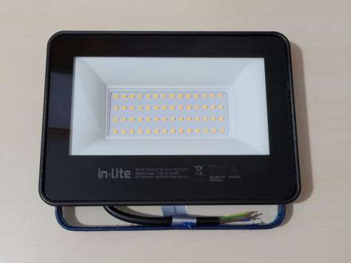 Lampu sorot 50watt KUNING LED inlite value INF030 in-lite floodlight