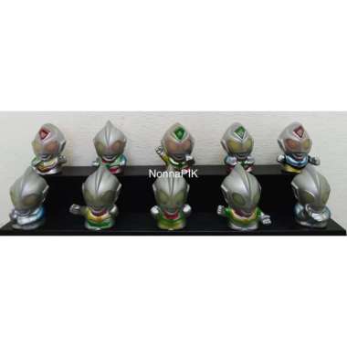 Topper Cake Figure Disney Ultraman / Patung Kue / Boneka Cake Hiasan
