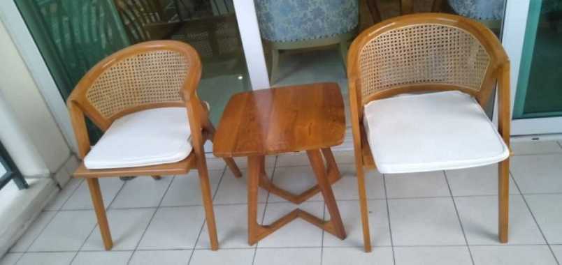 Kursi & Meja Teras 1 set / Outdoor / Kursi Santai / kursi Pantai