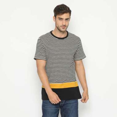 POLICE T-Shirt Salur Cotton Pria 207160661 Hitam M