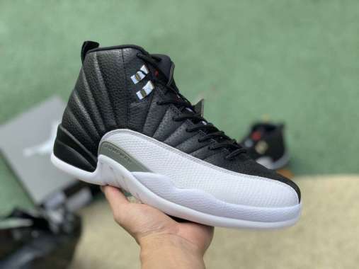 Sepatu Air Jordan 12 Original Terbaru Mei 2022 | Blibli