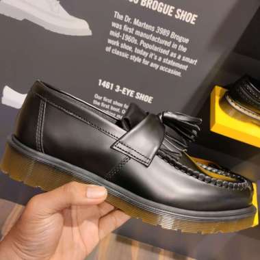 DOCMART DR MARTENS ADRIAN TASSEL ALL BLACK NEW ORIGINAL