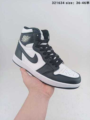 Daftar Harga Nike Jordan 1 Nike Terbaru Mei 2022 \u0026 Terupdate | Blibli