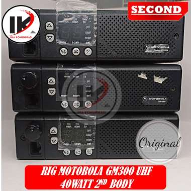 RADIO RIG MOTOROLA GM300 UHF 40WATT