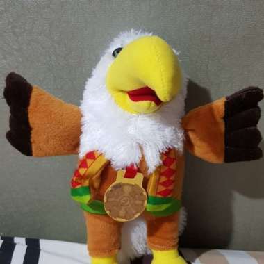 Boneka MOMO maskot asian para games 2018