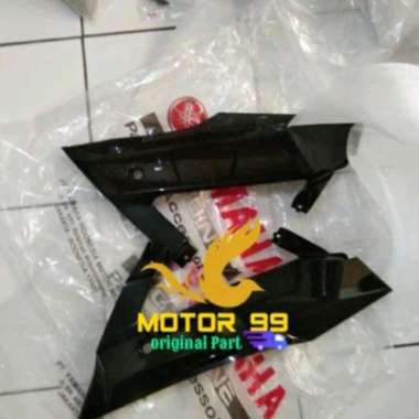 Under cowl fairing sayap bawah R15 Vva V3 hitam kanan kiri ori ygp