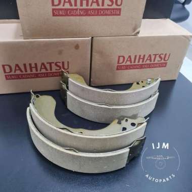 Brake Shoe Kampas Rem Belakang Daihatsu Grand Max & Luxio Original