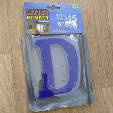 GM label acrylic huruf D uk 10cm