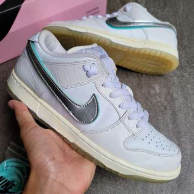 Nike SB Dunk Low Pro Diamond Supply Co. White Tiffany || supreme gdc