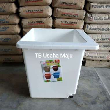 Bak Mandi / Bak Air Kamar Mandi Segi Petak PVC Putih