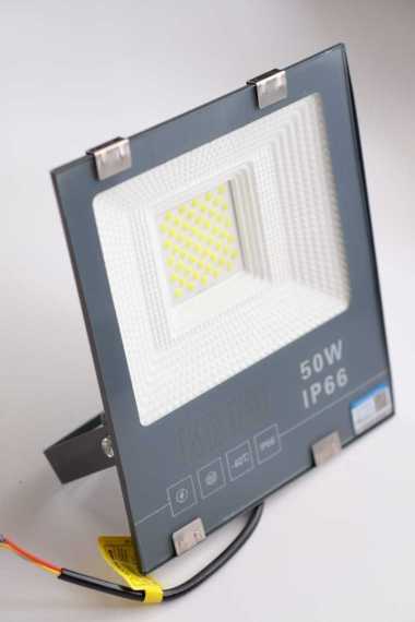 Jual Lampu Sorot Led 50 Watt Terbaru 2020 Murah Blibli Com