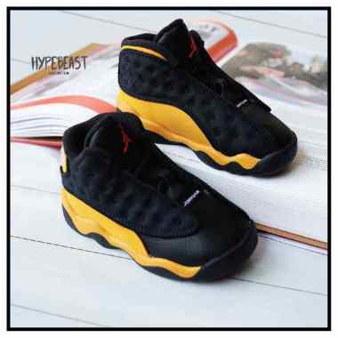 harga air jordan 13