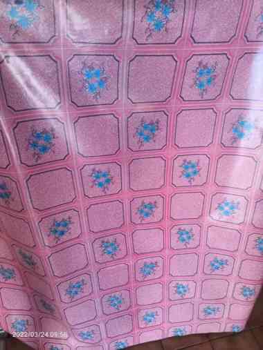 Karpet Taplak Plastik Vinyl untuk Lantai Alas Meja Kotak Pink meteran pink kotak