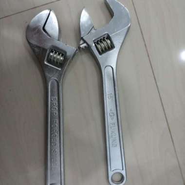 kunci inggris 15inc fukung brand