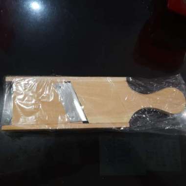 Parutan Keripik Singkong Pisang bahan kayu