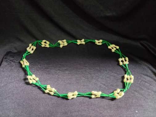 Kalung melati palsu untuk pengantin pria