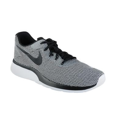 NIKE Men Running Tanjun Racer Sepatu Lari Pria - Black White [921669-004]