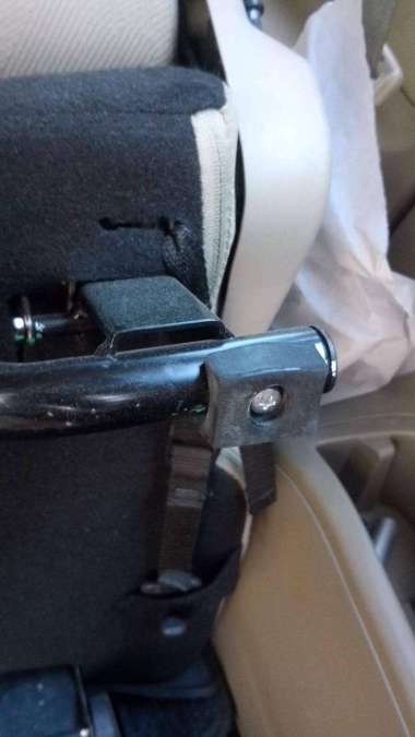 Toyota Genuine Parts Karet Jok Belakang for New Avanza Dan New Xenia