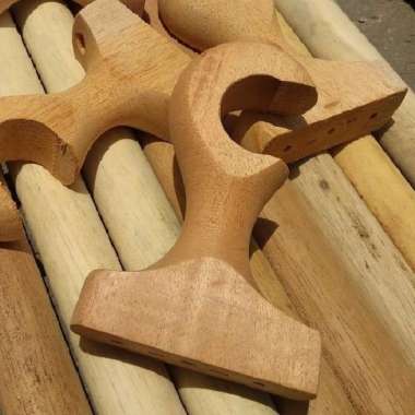 Braket Gordyn Kayu Model Kait Dudukan Gorden Bracket Kaki Tiang