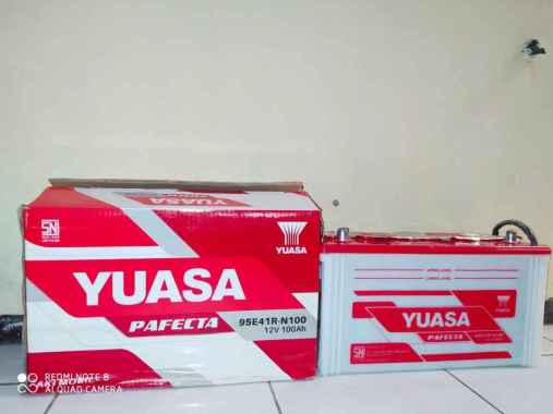 AKI MOBIL DAIHATSU TAFT YUASA BASAH N100 12V 100AH