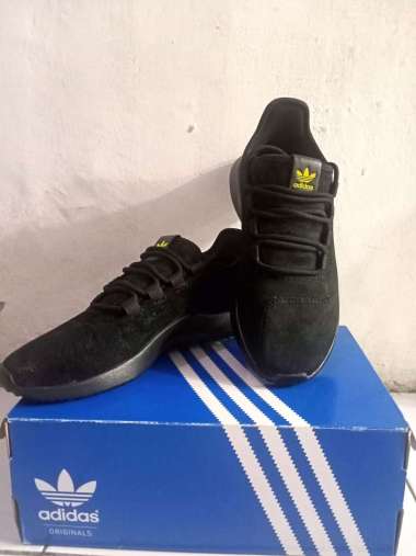 adidas tubular shadow dupont kevlar