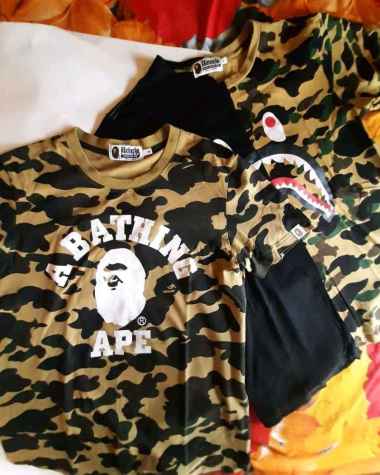 kaos bape shark