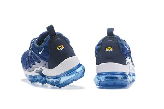 Nike Vapormax Original Harga Terbaru Juni 2022 \u0026 Gratis Ongkir | Blibli