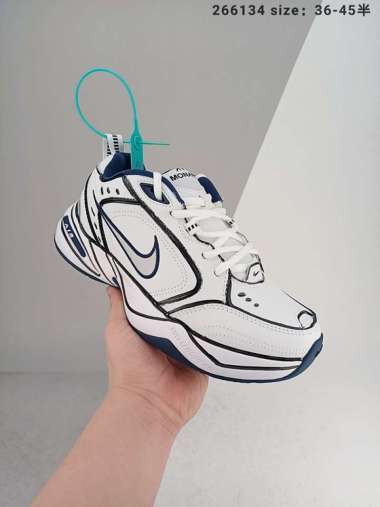 nike monarch women's shoes