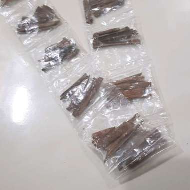 Kayu Manis 1renceng isi 10 pcs