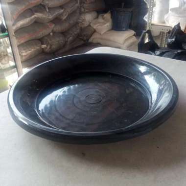 Alas Tatakan Untuk Pot 35 Cm Hitam