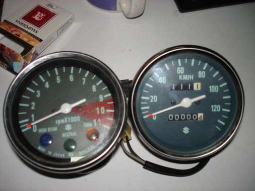 Speedometer Tachometer Assy Suzuki GT185 Original Suzuki Japan Black