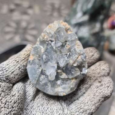 BATU BLUE CELESTITE GEODE TOP GRADE 305