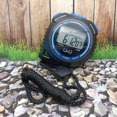 QnQ Stopwatch Digital Hitam HS48J004Y Original