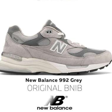 new balance sneakers 992