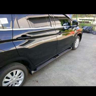 Footstep Foot Step Injakan Pijakan Samping Mobil Xpander Black