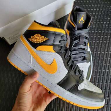 Air Jordan 1 Mid Laser Orange Black (W) || white yellow