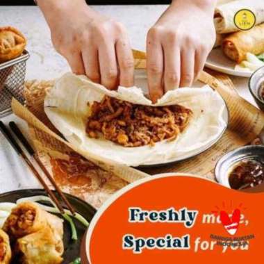 LUNPIA LOENPIA LUMPIA LOEMPIA MBAK LIEN OLEH-OLEH SEMARANG isi 5 PCS LUNPIA BASAH