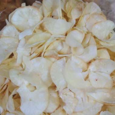 KERIPIK SINGKONG KUSUKA RASA MANIS ASIN RENYAH DAN MANIS GURIH 100 GR