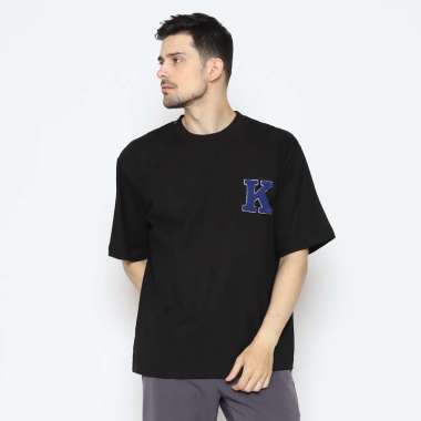 Kasual Kaos Black Super K Oversized Tee Hitam S