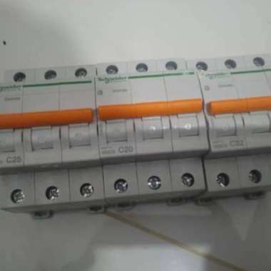 Mcb Domae Schneider Electric 3Phase 6A/10A/16A/20A Original