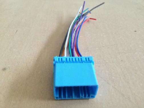 Soket suzuki - soket tape mobil suzuki - soket pnp suzuki soket audio