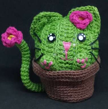 Boneka Rajut Amigurumi Cactus Cat