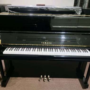 Piano Yamaha U1 J PE Buatan Indonesia hitam