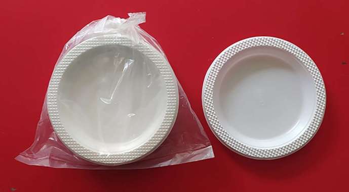 Piring BESAR Plastik Putih Sekali Pakai Piring Pesta( 50pcs )