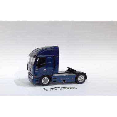 1:43 IXO MODELS IVECO STRALIS METALLIC BLUE