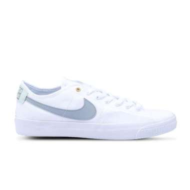 beli nike original