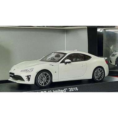 KYOSHO TOYOA 86 2016 CRYSTAL WHITE