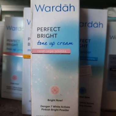 Wardah Perfect Bright Moisturizer tone up